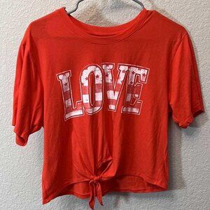 JUNIORS SIZE MEDIUM LOVE CROPPED TEE